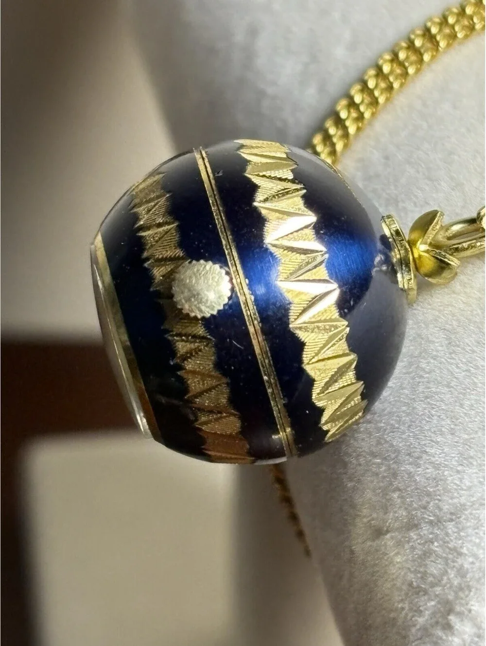 Vtg Bucherer Swiss Blue Enamel Orb Ball Pendant Watch Gold Tone Dial Running